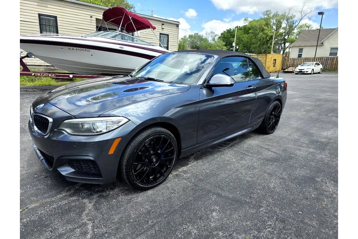 $11990 : 2016 BMW 2-Series M235i xDriv image 3