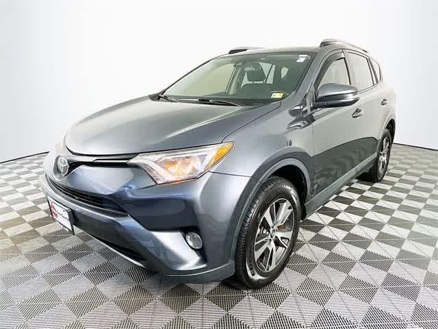 $22995 : PRE-OWNED 2018 TOYOTA RAV4 XLE image 4