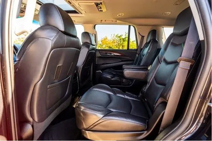 $30994 : Cadillac Escalade 2018 Luxur image 6