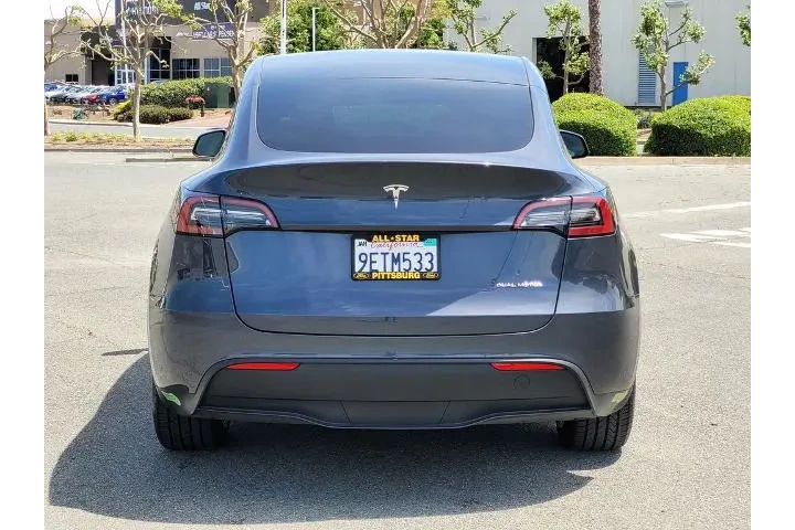$37500 : Tesla Model Y 2023 AWD 4dr C image 5