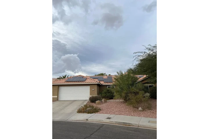 $1280 : 3 Recamaras 2 Baños image 1