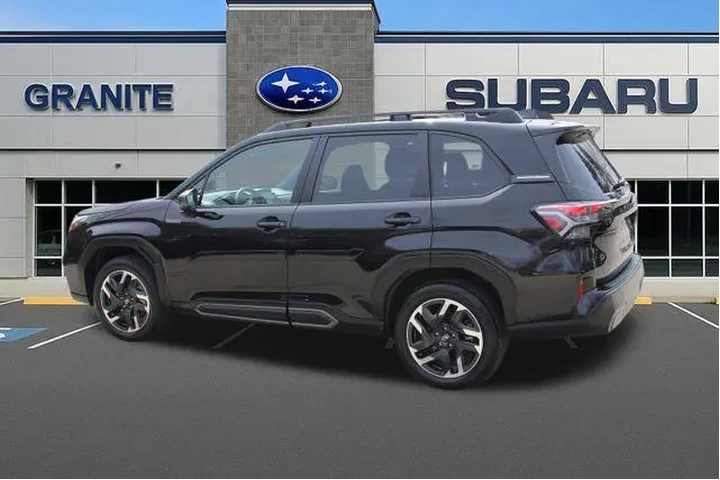 $38791 : Subaru Forester 2025 AWD Lim image 8