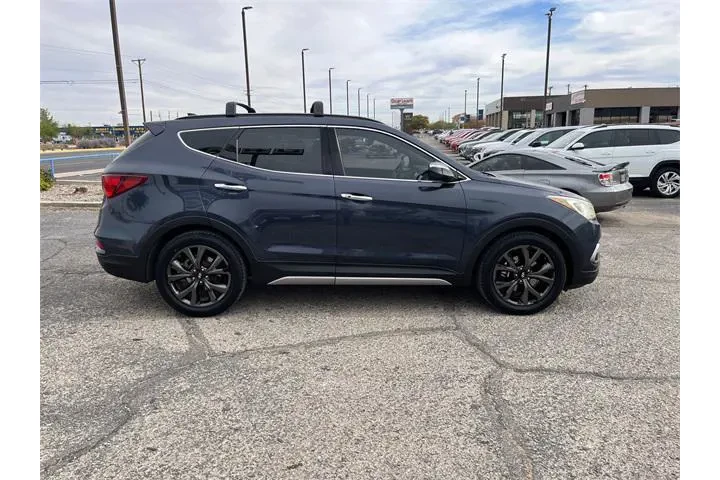 $13385 : Hyundai SANTA FE Sport 2017 image 9