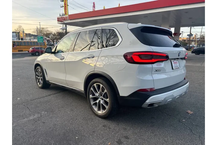 $31499 : 2022 BMW X5 xDrive40i image 5