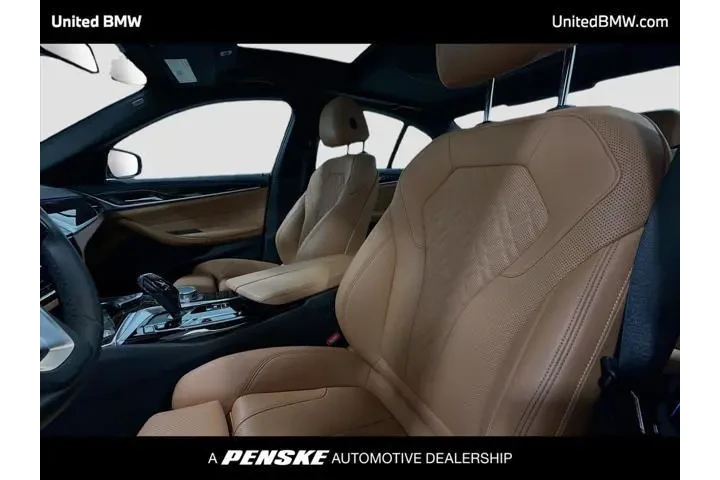 $32960 : BMW 5 Series 2023 530e 4dr S image 5