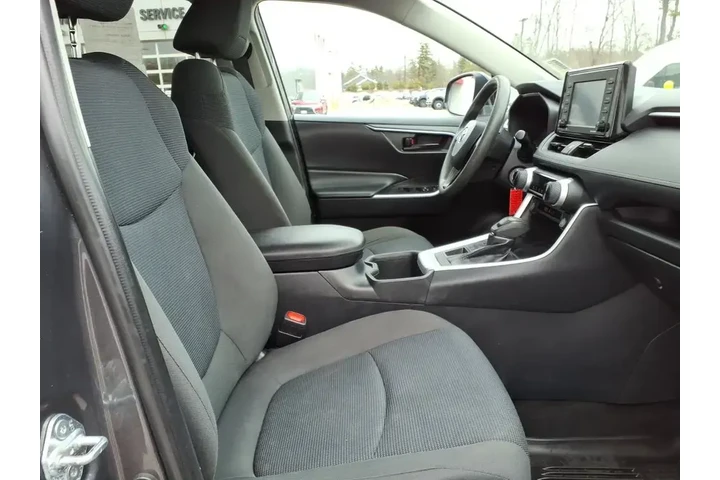 $24734 : Toyota RAV4 2022 AWD LE 4dr image 5