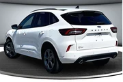$23500 : Ford Escape 2024 ST-Line 4dr thumbnail