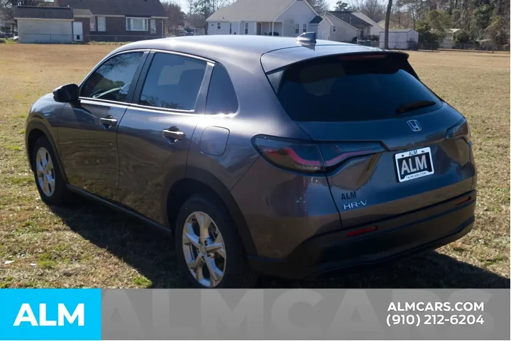 $22820 : Honda HR-V 2023 AWD LX 4dr C image 10