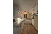 $1650 : Huntington Park - 3 Bed / 2 thumbnail