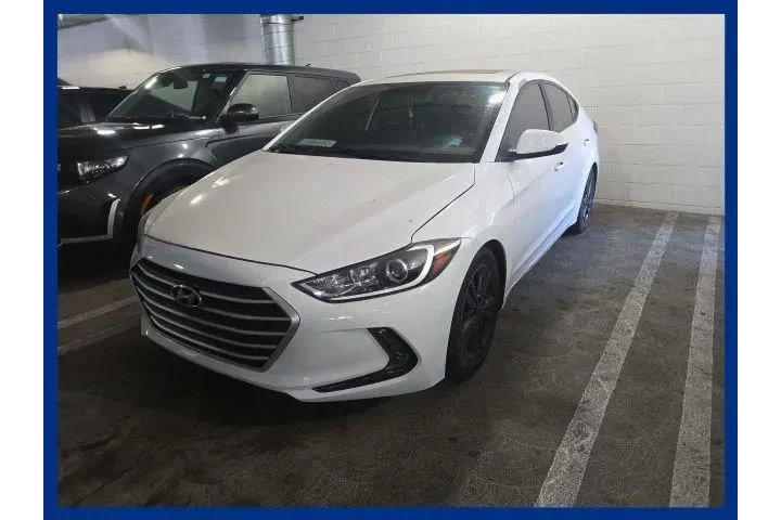 $13935 : Hyundai ELANTRA 2018 Value E image 2
