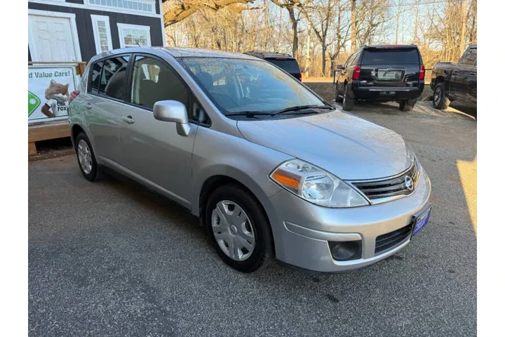 $4999 : 2012 Versa 1.8 S image 5