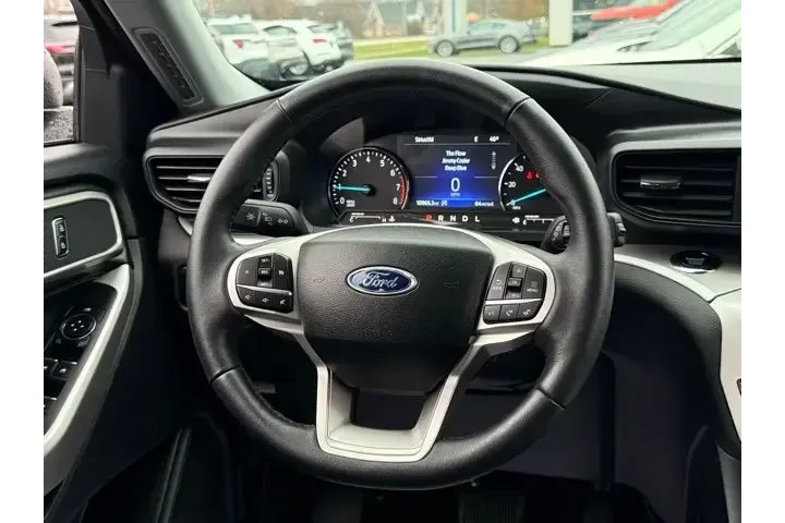 $34500 : Ford Explorer 2024 AWD XLT 4 image 8