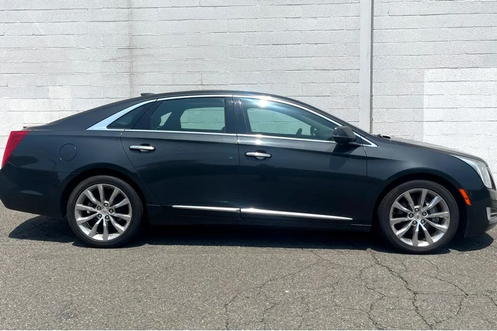 $11987 : 2015 XTS 4dr Sdn Premium AWD image 7