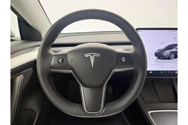 $26998 : Tesla Model 3 2023 4dr Sedan image 10