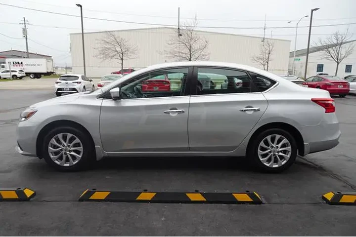 2019 Sentra image 5