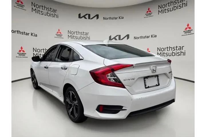 $16990 : Honda Civic 2016 Touring 4dr image 2