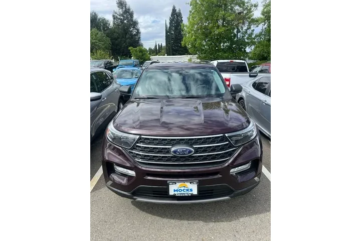 $35988 : Ford Explorer 2023 AWD XLT 4 image 3