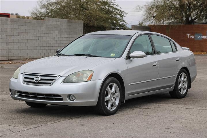 $4990 : Pre-Owned 2004 Nissan Altima image 1