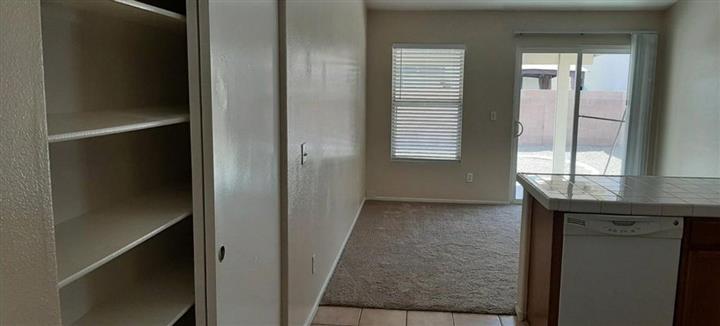 $2295 : great opportunity for family image 2