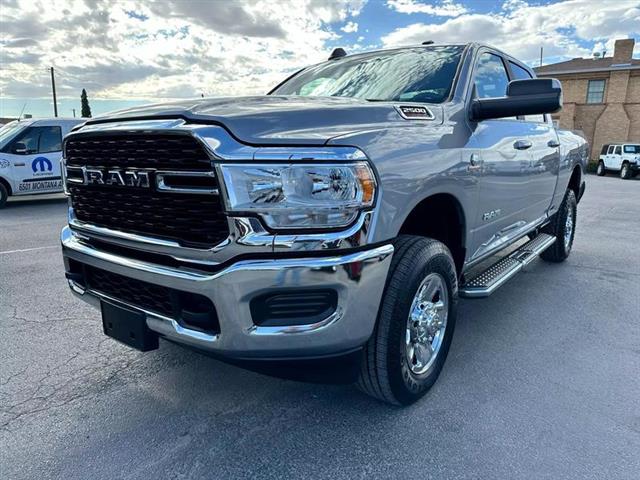 $48995 : Pre-Owned 2022 2500 Crew Cab image 1