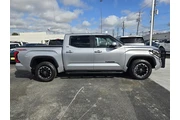 $38792 : Toyota Tundra 2024 4x2 SR5 4 thumbnail