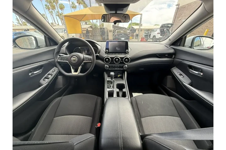 $15587 : Nissan Sentra 2023 SV 4dr Se image 7