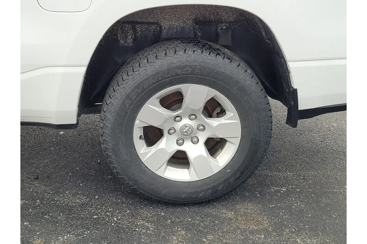 $35788 : Ram 1500 2023 4x4 Big Horn 4 image 10