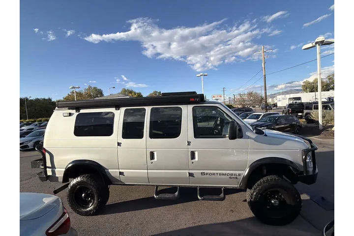 $89910 : 2010 Econoline Cargo Van Comm image 8