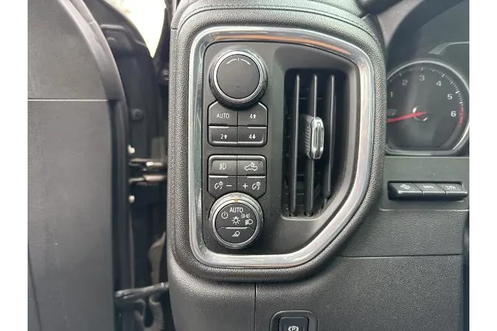 $35000 : Chevrolet Silverado 1500 201 image 10