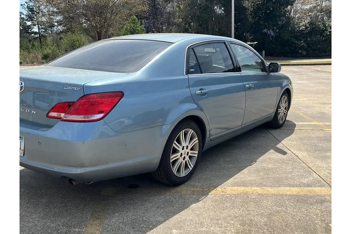 $7970 : Toyota Avalon 2007 XL 4dr Se image 2