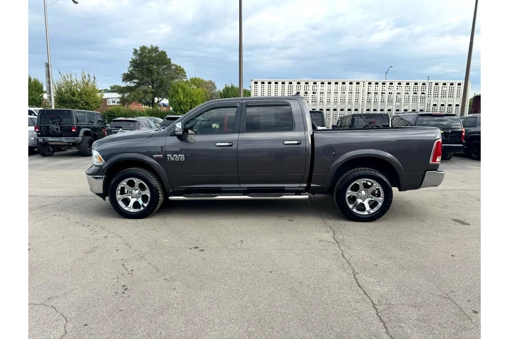 $20980 : 2018 RAM 1500 Laramie 4x4 Cre image 5
