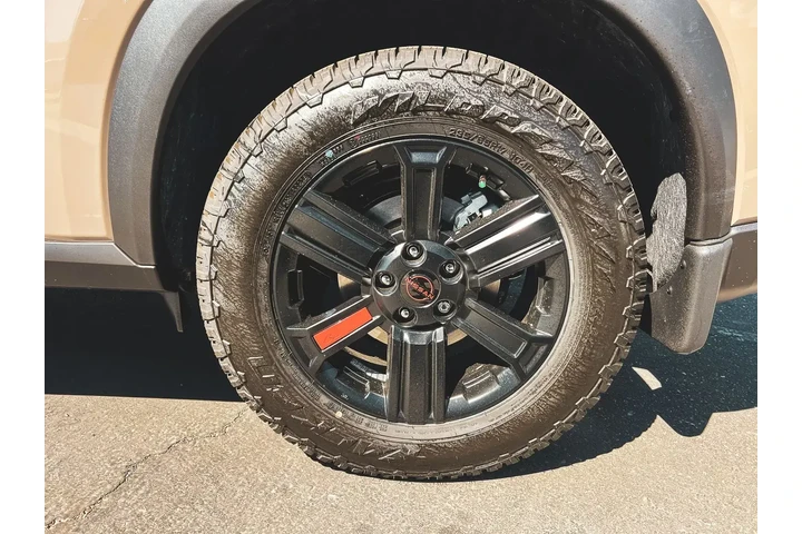 $39977 : Nissan Rogue 2026 AWD Rock C image 5