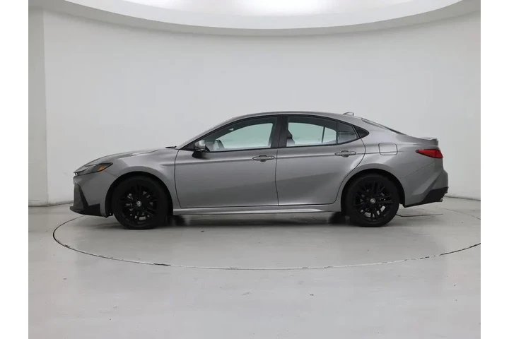 $27998 : Toyota Camry 2025 AWD SE 4dr image 3