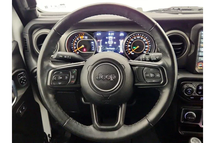 $28998 : Jeep Wrangler Unlimited 2021 image 10