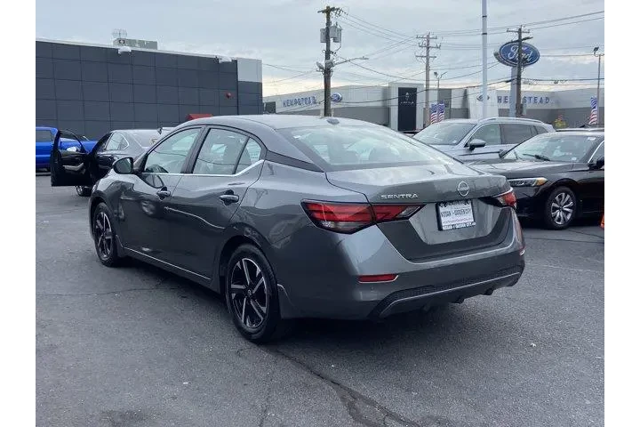 $15691 : Nissan Sentra 2025 SV 4dr Se image 6