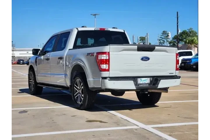 $33780 : Ford F-150 2023 4x2 XL 4dr S image 7