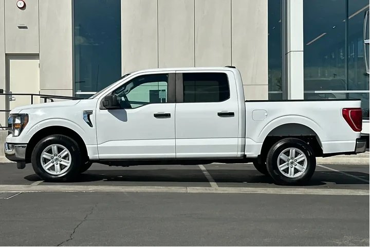 $29900 : Ford F-150 2023 4x2 XLT 4dr image 6