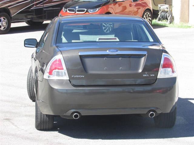 $7995 : 2006 Fusion V6 SEL image 8