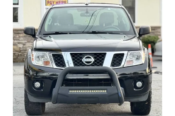 2013 Frontier SV image 9