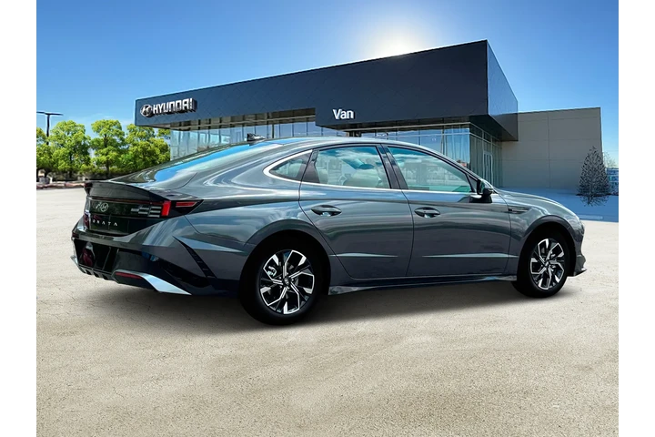 $20749 : Hyundai SONATA 2025 SEL 4dr image 8