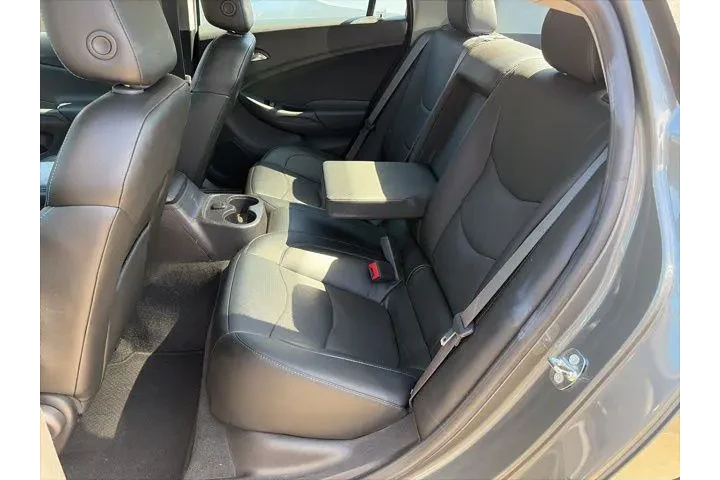 $12600 : Chevrolet Volt 2017 LT 4dr H image 5