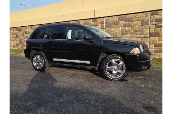 $7100 : Jeep Compass 2010 4x4 Limite image 3