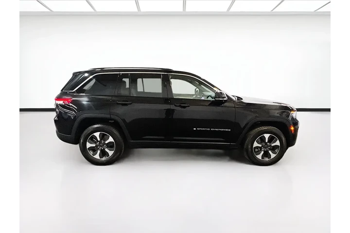 $26880 : Jeep Grand Cherokee 2022 4x4 image 4