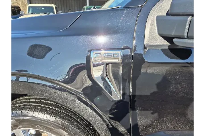 $39534 : Ford F-150 2023 4x4 King Ran image 8