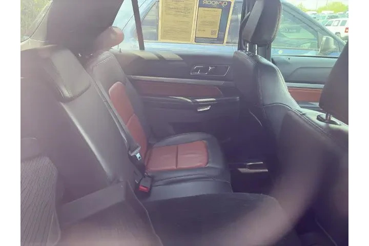 $19750 : Ford Explorer 2019 XLT 4dr S image 4