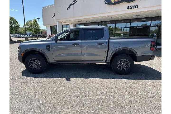 $37500 : Ford Ranger 2024 4x4 XLT 4dr image 8