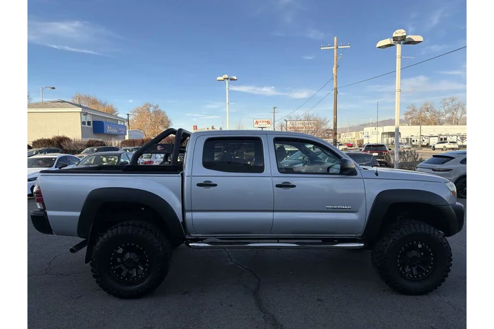 $28710 : 2011 Tacoma image 7