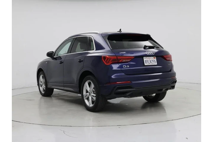 $27998 : Audi Q3 2022 AWD quattro S l image 2