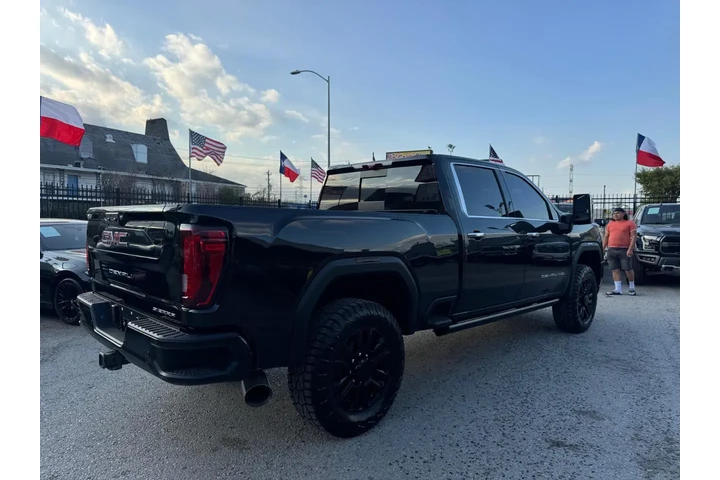 2021 GMC Sierra 2500HD Denali image 4