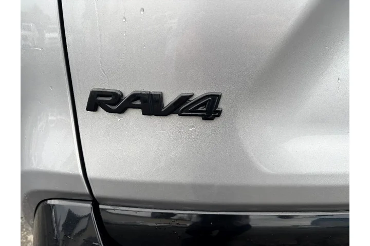 $19999 : Toyota RAV4 Hybrid 2021 AWD image 10